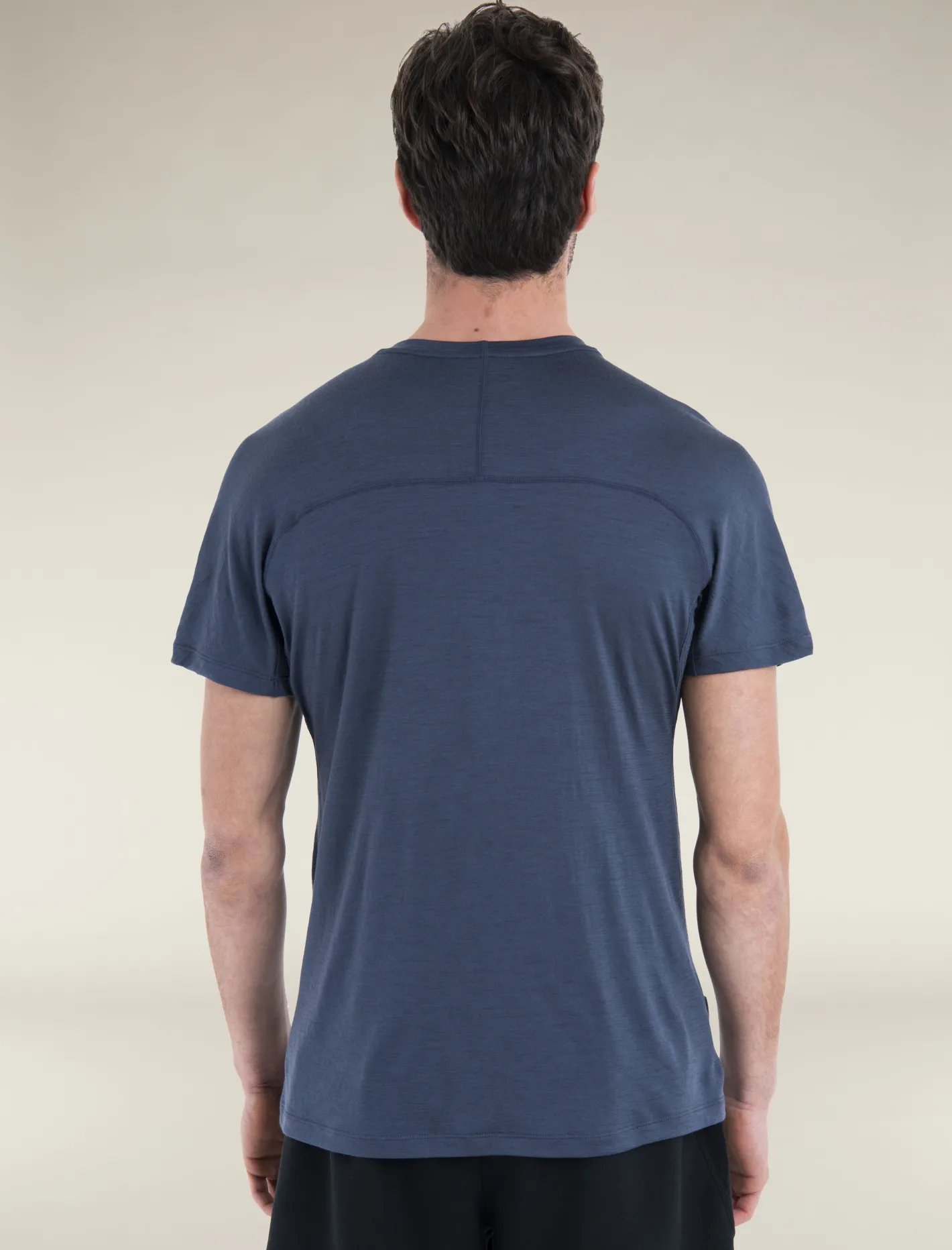 Icebreaker T-shirts^Men's 150 MerinoFine™ Ace Short Sleeve T-Shirt Graphite
