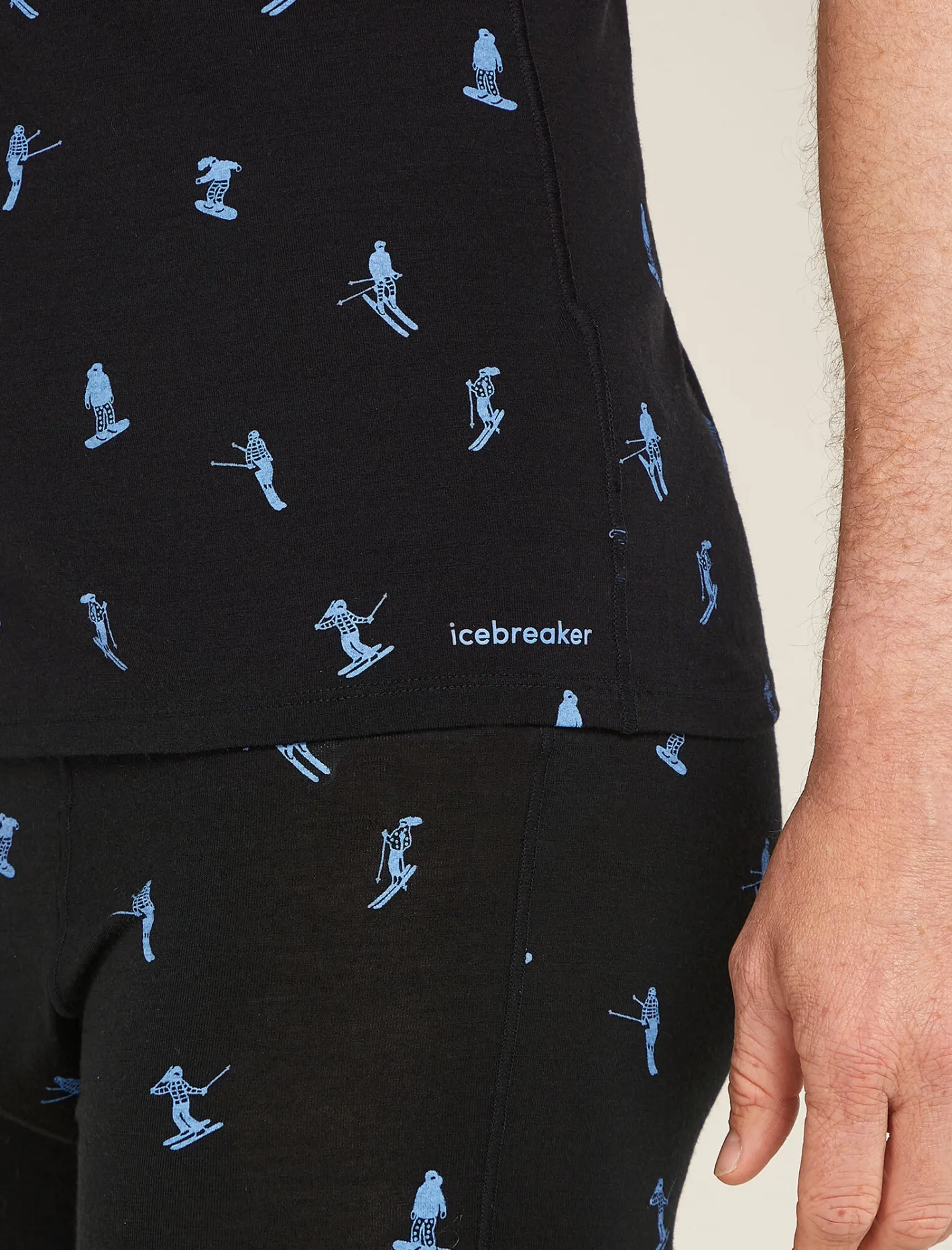 Icebreaker Underwear^Men's Merino 150 Anatomica Short Sleeve Crewe Top Ski Day Black