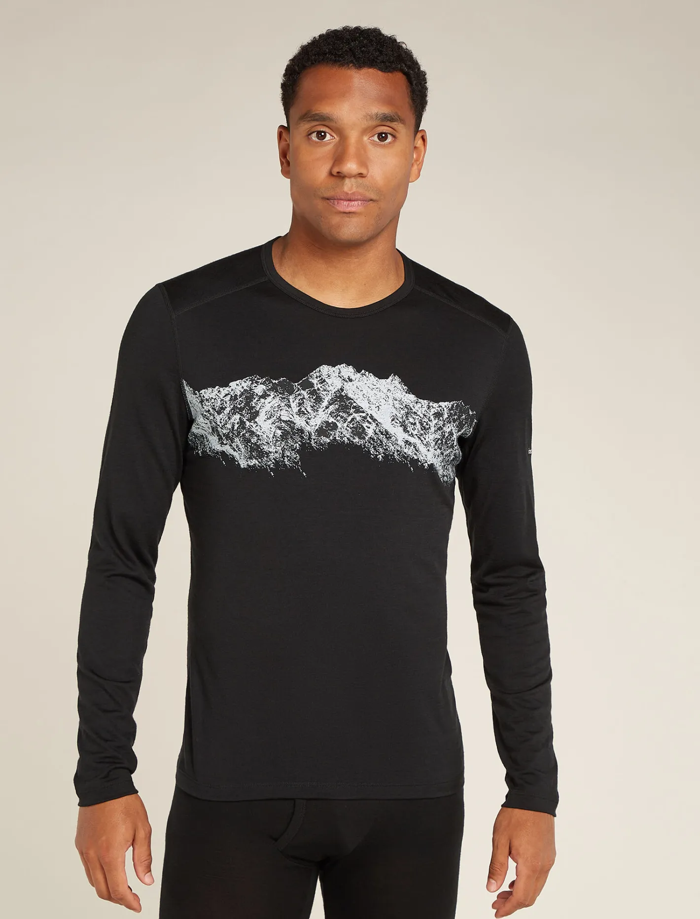 Icebreaker Base Layers^Men's Merino 200 Oasis Long Sleeve Crewe Thermal Top Remarkables Black
