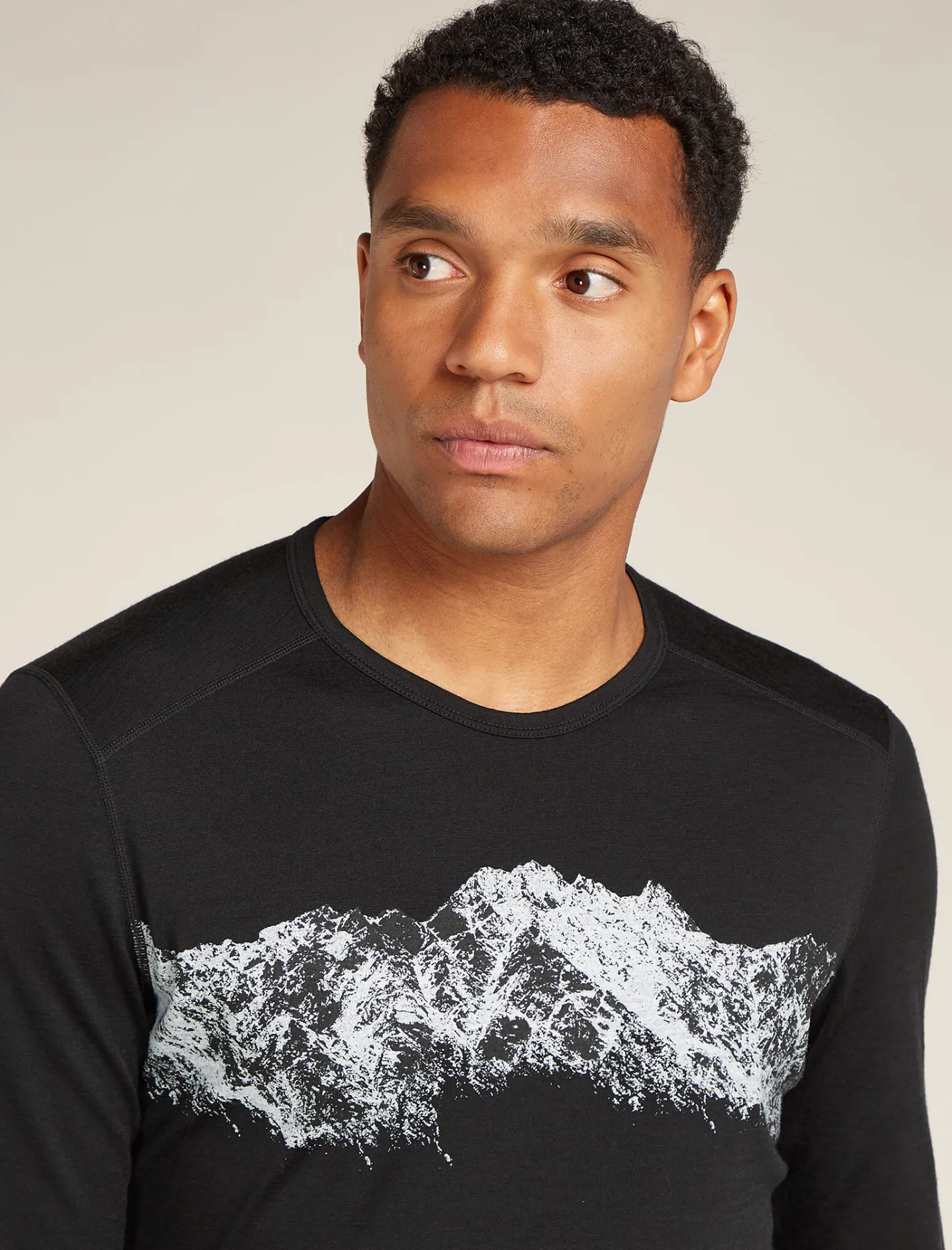 Icebreaker Base Layers^Men's Merino 200 Oasis Long Sleeve Crewe Thermal Top Remarkables Black
