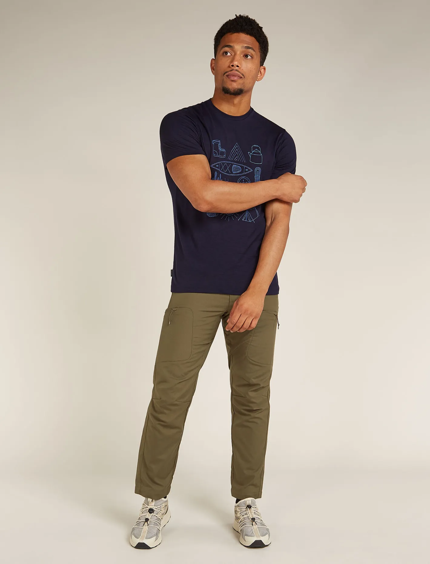 Icebreaker T-shirts^Men's Merino 150 Tech Lite Short Sleeve T-Shirt Camp Essentials MidnightNavy