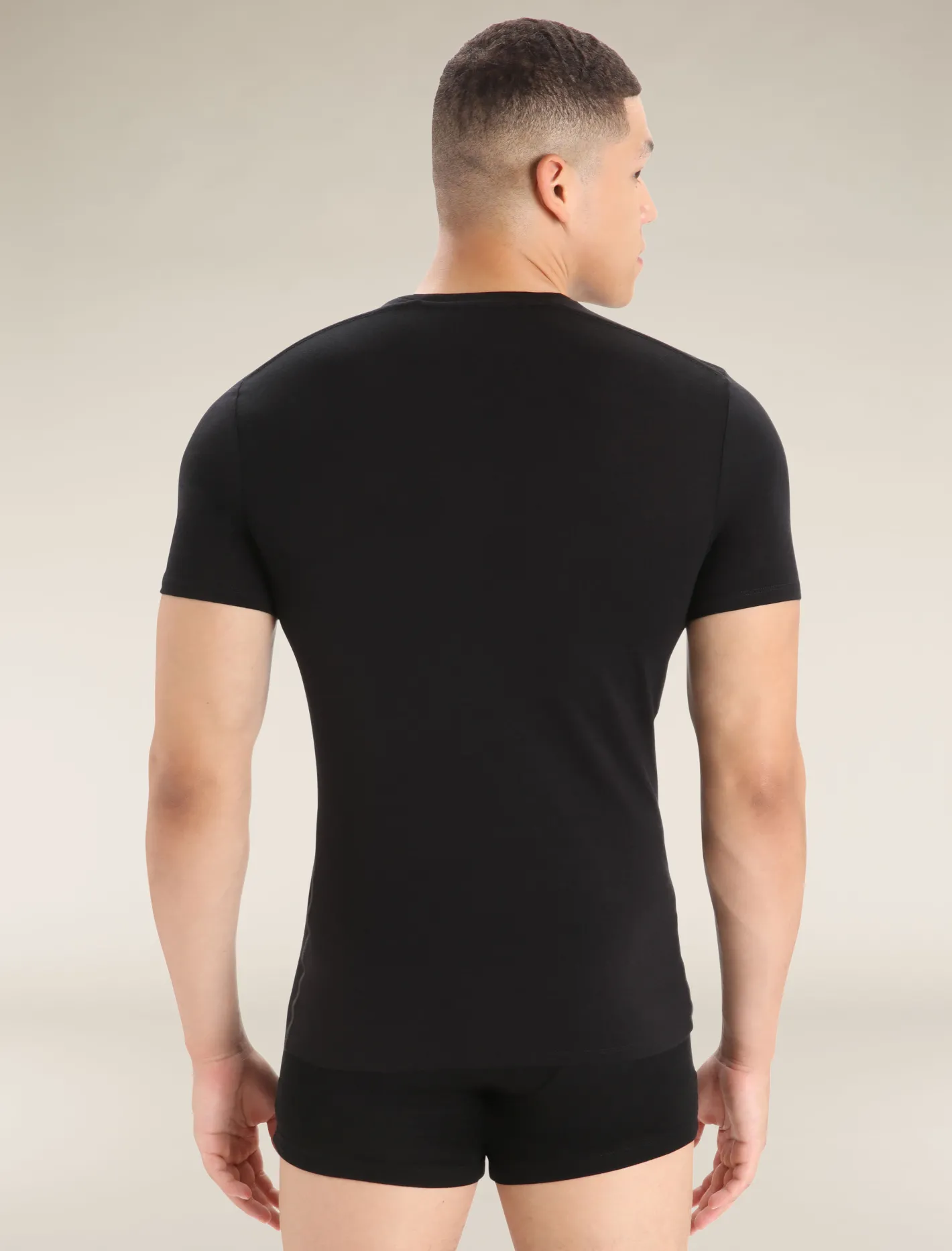 Icebreaker Underwear^Men's Merino Anatomica Short Sleeve Crew Neck Tee Black