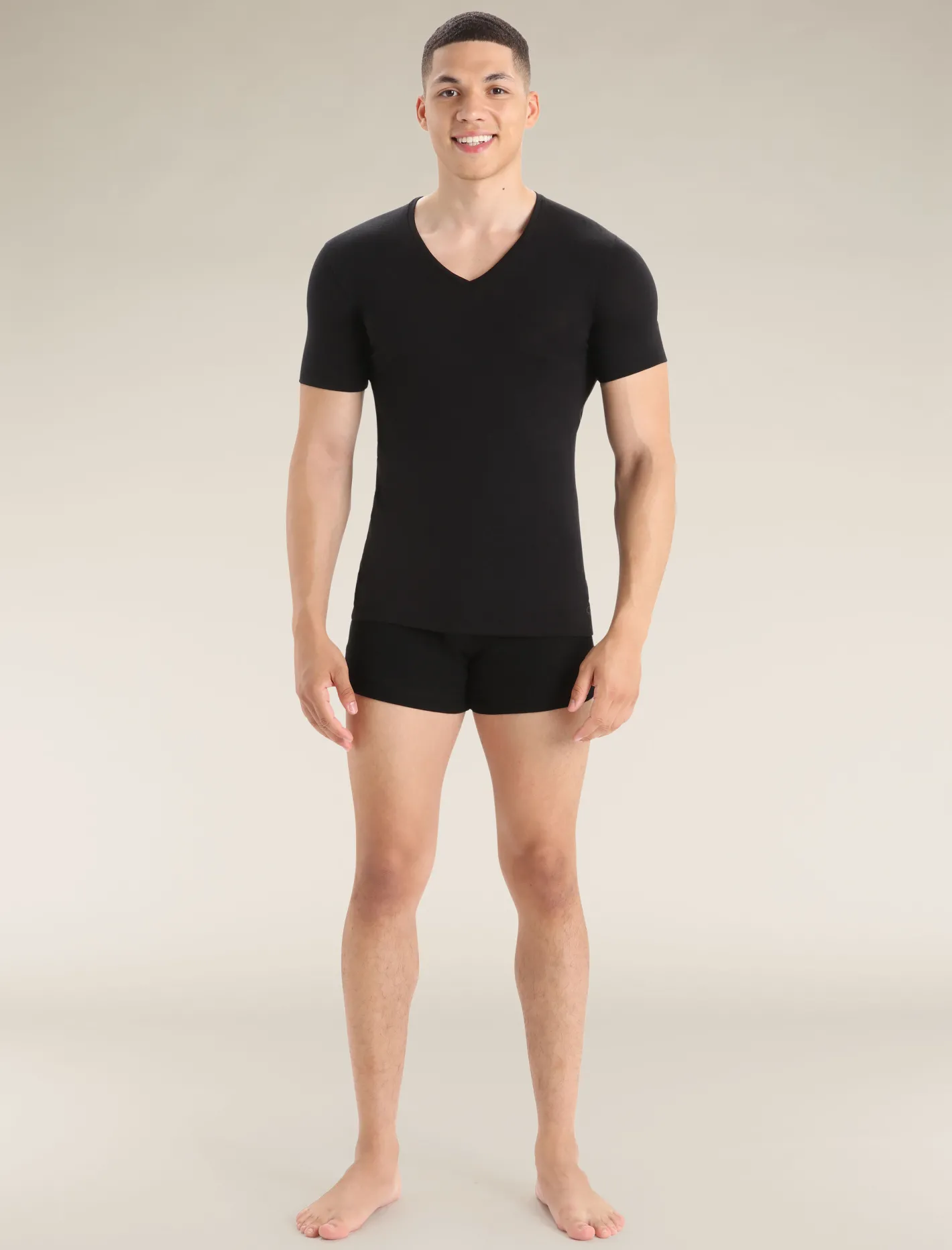 Icebreaker Underwear^Men's Merino Anatomica Short Sleeve V Neck Tee Black