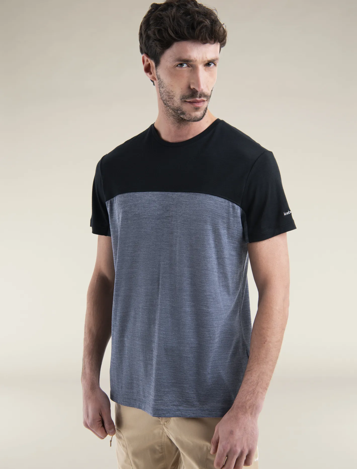 Icebreaker T-shirts^Men's Merino Blend 125 Cool-Lite™ Sphere Short Sleeve T-Shirt Colour Block GraphiteHeather/Black