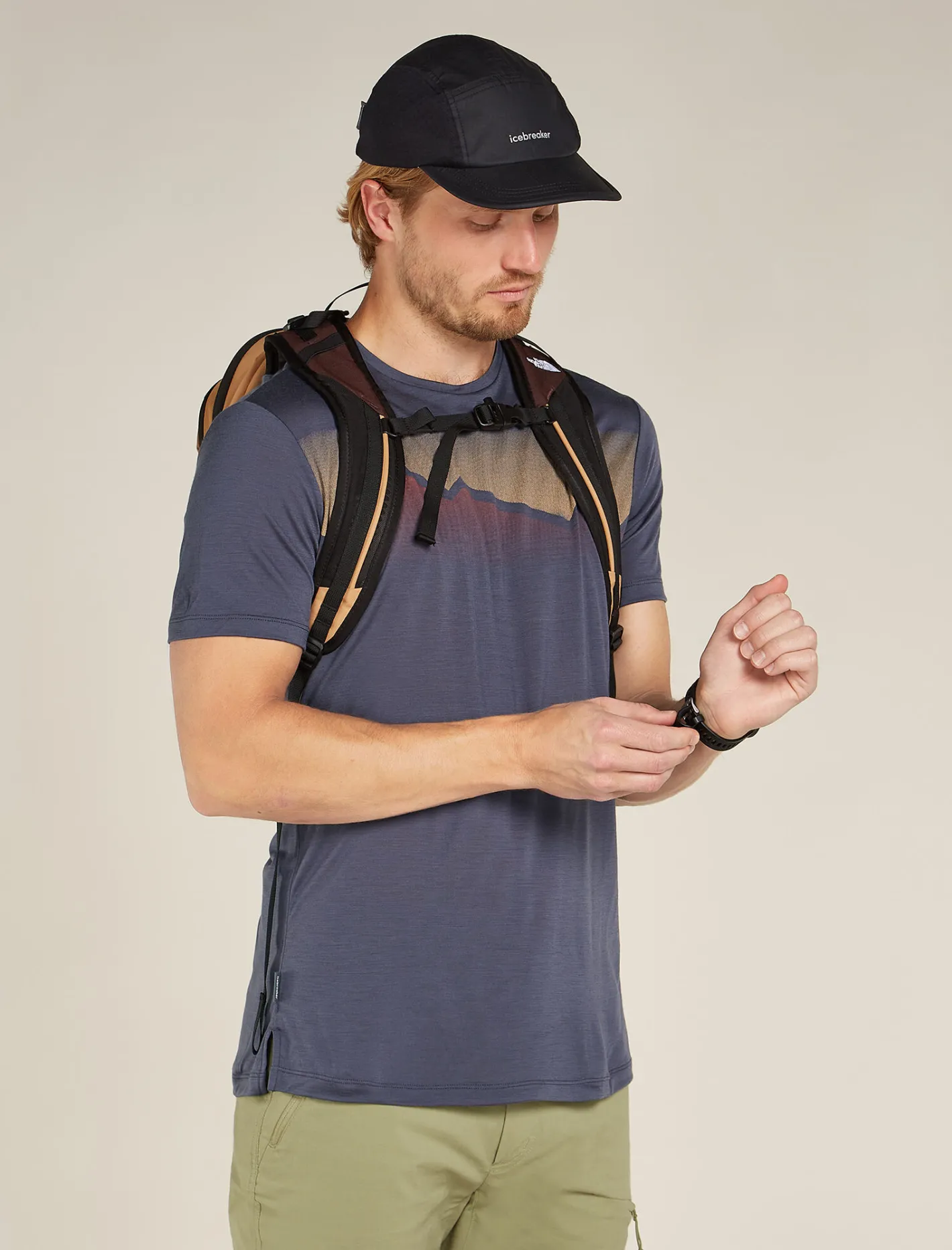 Icebreaker T-shirts^Men's Merino Blend 125 Cool-Lite™ Sphere Short Sleeve T-Shirt Radiant Peak Graphite