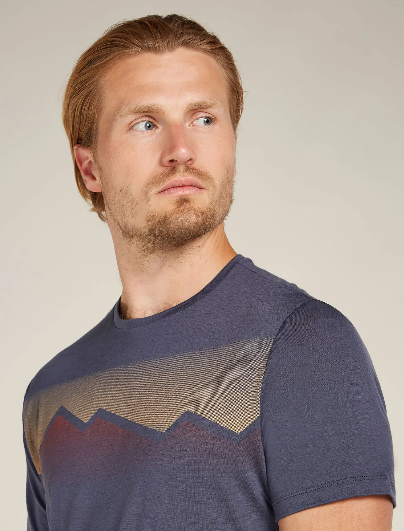 Icebreaker T-shirts^Men's Merino Blend 125 Cool-Lite™ Sphere Short Sleeve T-Shirt Radiant Peak Graphite