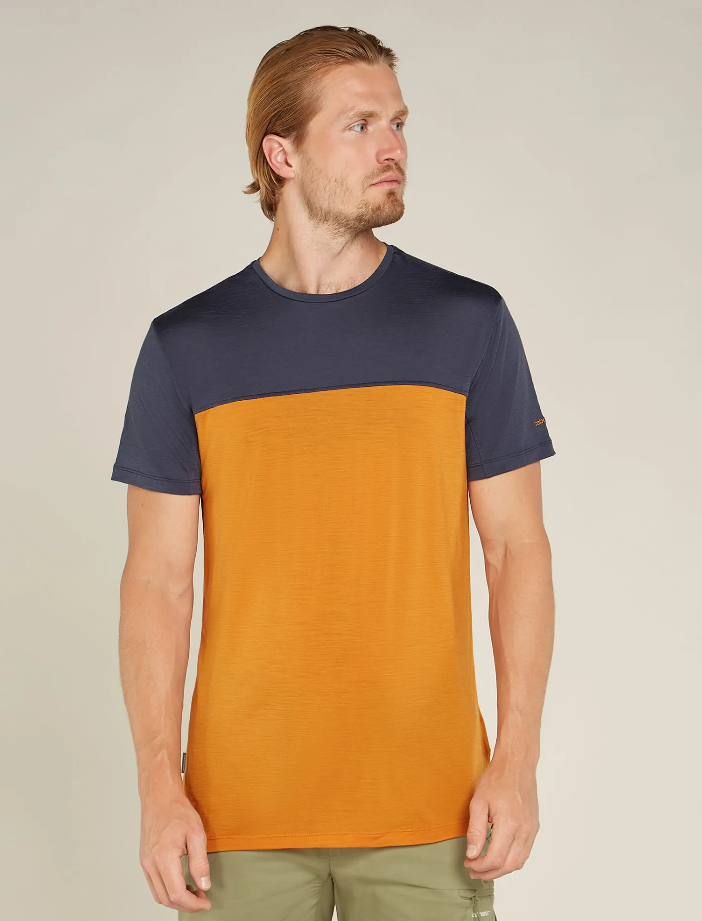 Icebreaker T-shirts^Men's Merino Blend 125 Cool-Lite™ Sphere Short Sleeve T-Shirt Colour Block Ray/Graphite