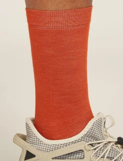 Icebreaker Socks^Men's Merino Lifestyle Fine Gauge Crew Socks Molten/Graphite