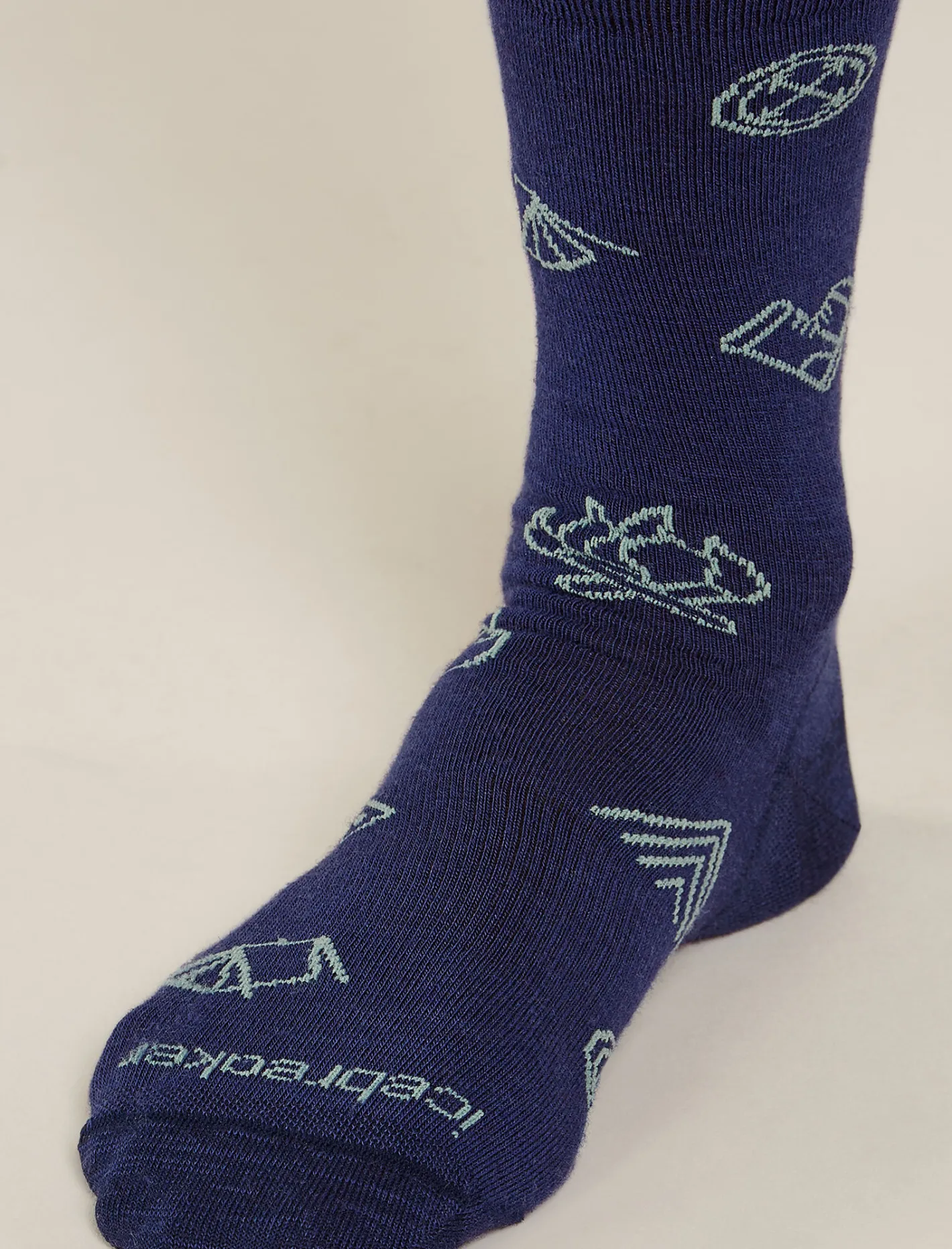 Icebreaker Socks^Men's Merino Lifestyle Ultralight Crew Socks Camp Essentials RoyalNavy/CloudRay