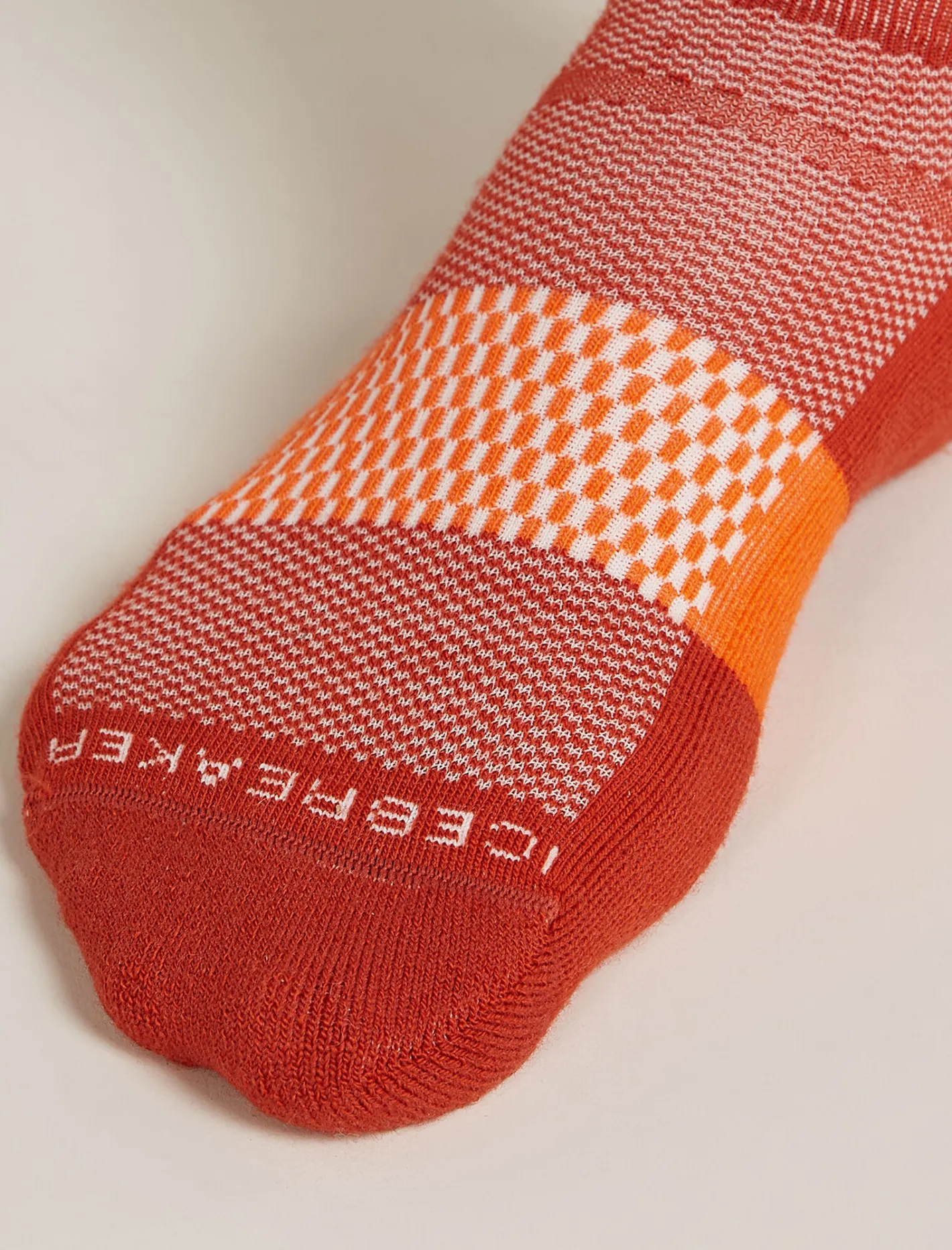 Icebreaker Socks^Men's Merino Multisport Light Micro Socks Molten/Snow