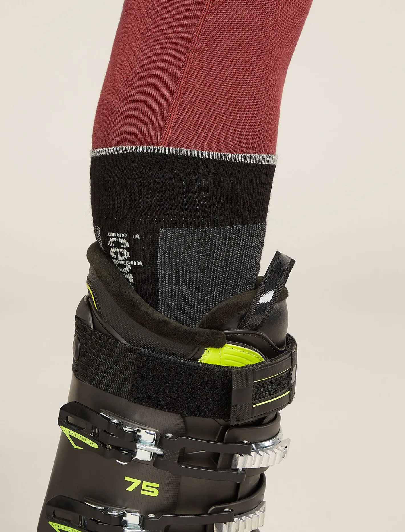 Icebreaker Socks^Men's Merino Ski+ Light Over The Calf Socks Black/Ether