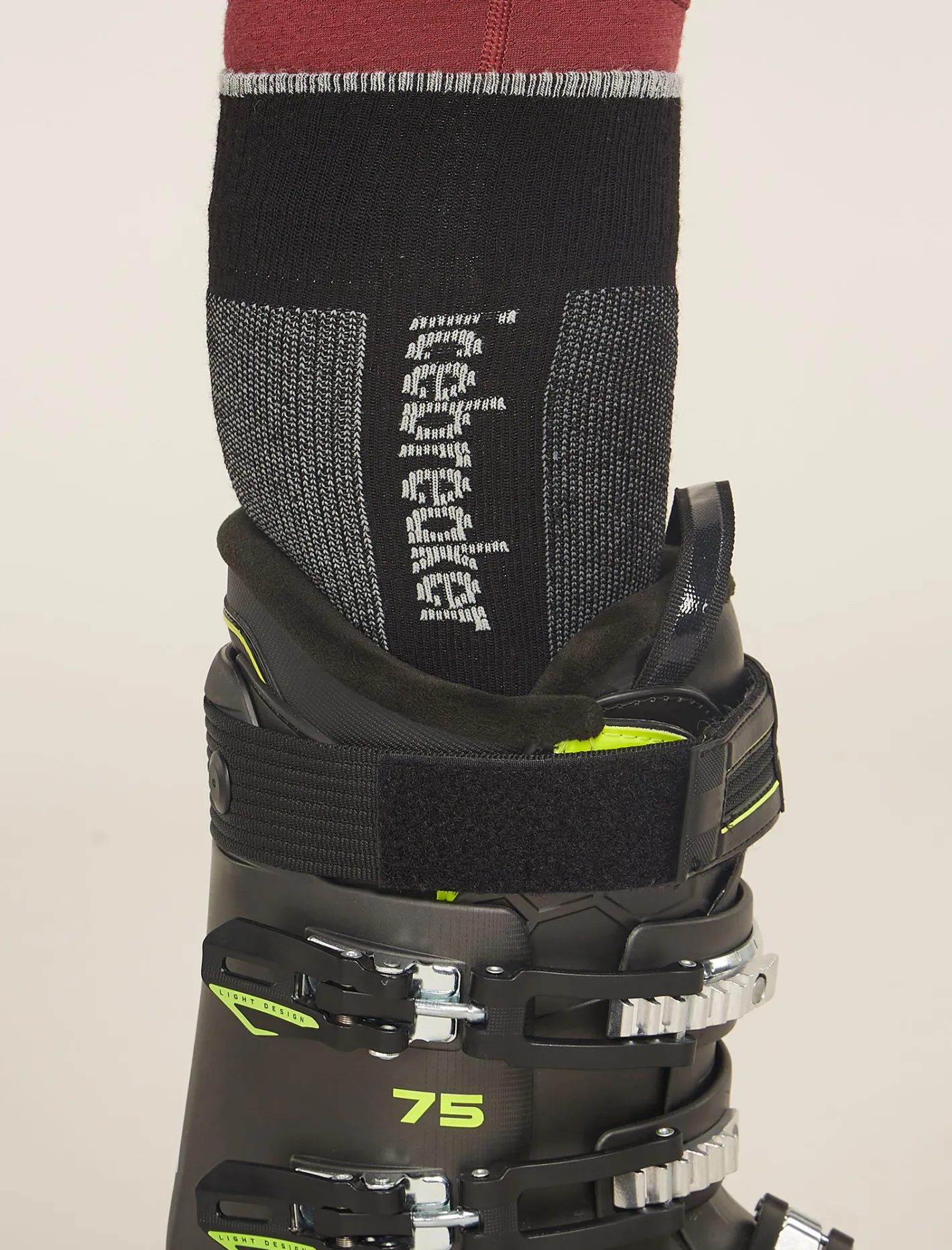 Icebreaker Socks^Men's Merino Ski+ Medium Over The Calf Socks Black/Ether