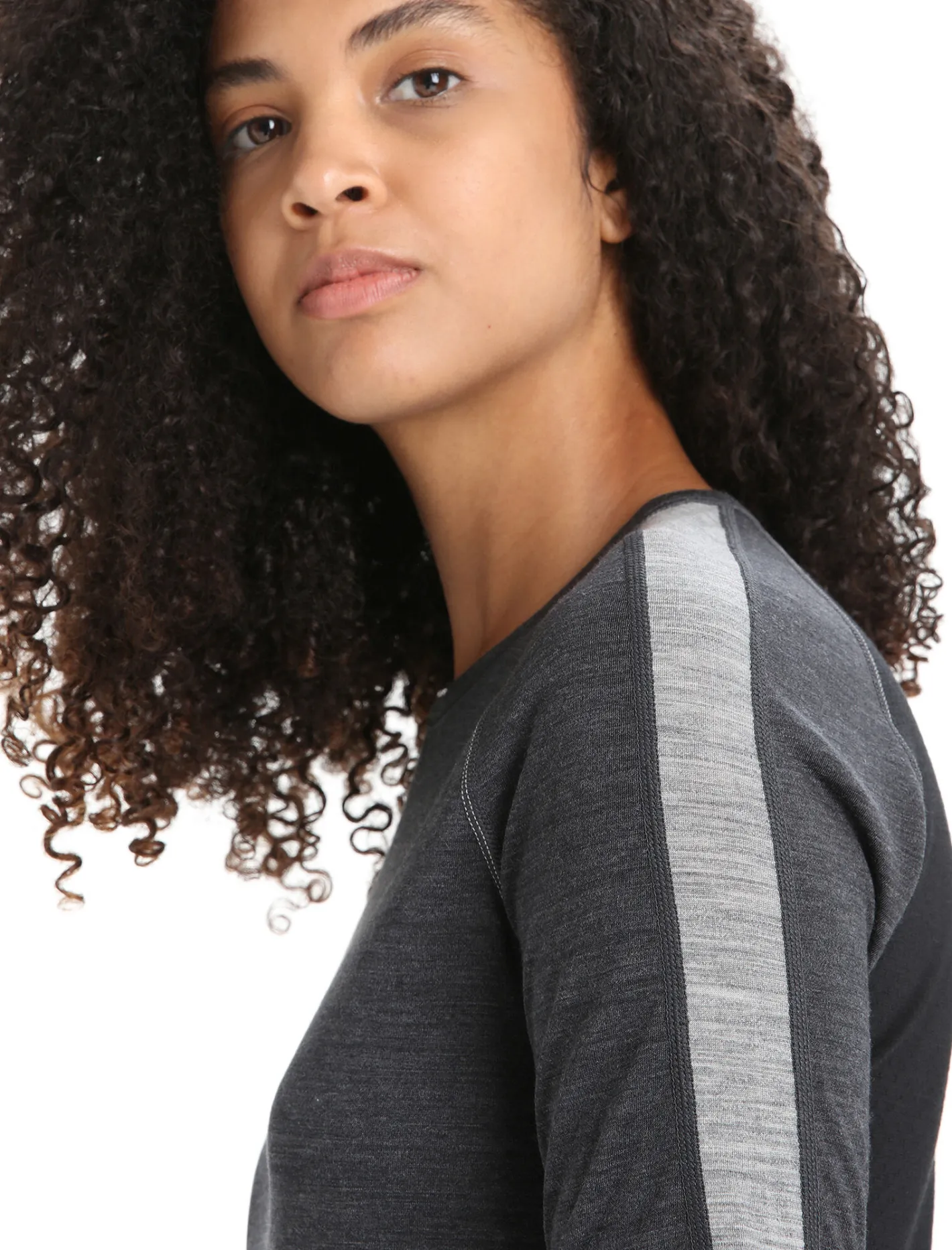 Icebreaker Base Layers^Women's 125 ZoneKnit™ Short Sleeve Crewe Thermal Top JetHeather/Black