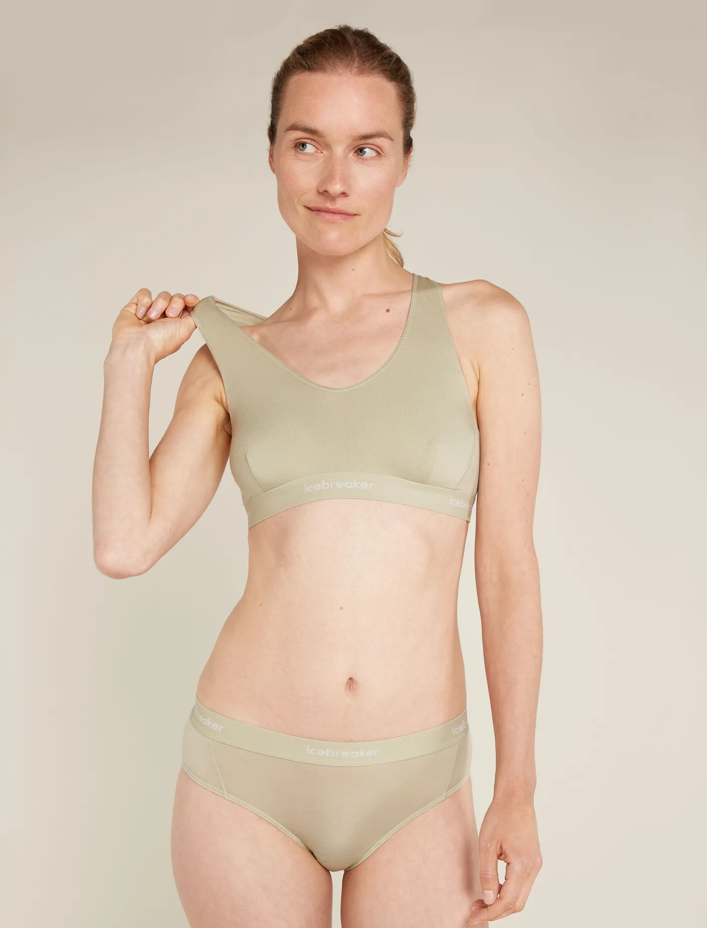 Icebreaker Underwear & Bras^Women's Merino Blend 125 Cool-Lite™ Sprite Racerback Bra Ashen