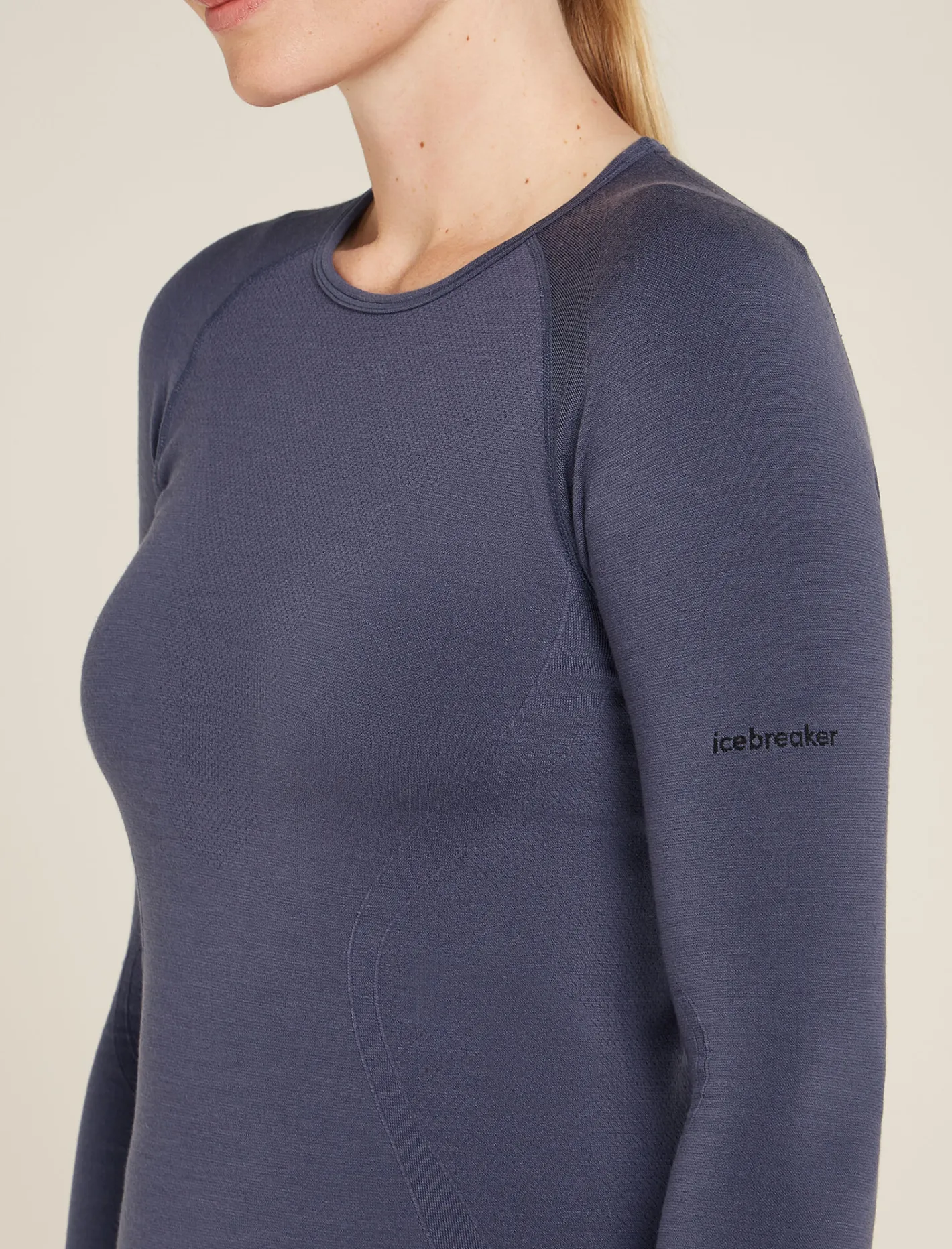 Icebreaker T-shirts & Tanks^Women's Merino Blend 260 ZoneKnit™ Seamless Long Sleeve Crewe Thermal Top Graphite
