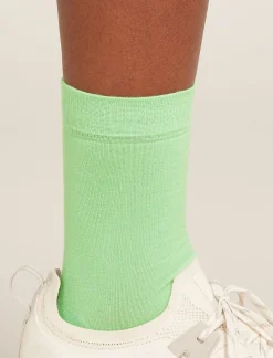 Icebreaker Socks^Women's Merino Lifestyle Fine Gauge Crew Socks Glass/Lichen